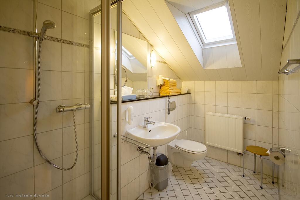 Hotel-Restaurant-Haus Berger Фирзен Екстериор снимка