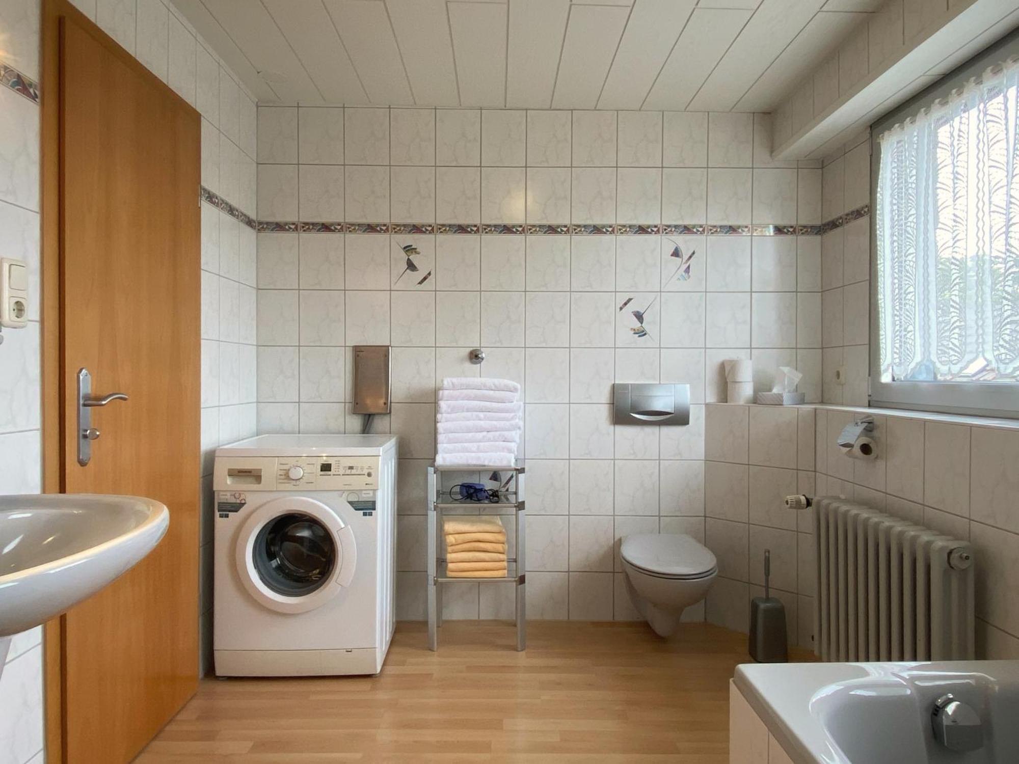 Hotel-Restaurant-Haus Berger Фирзен Екстериор снимка