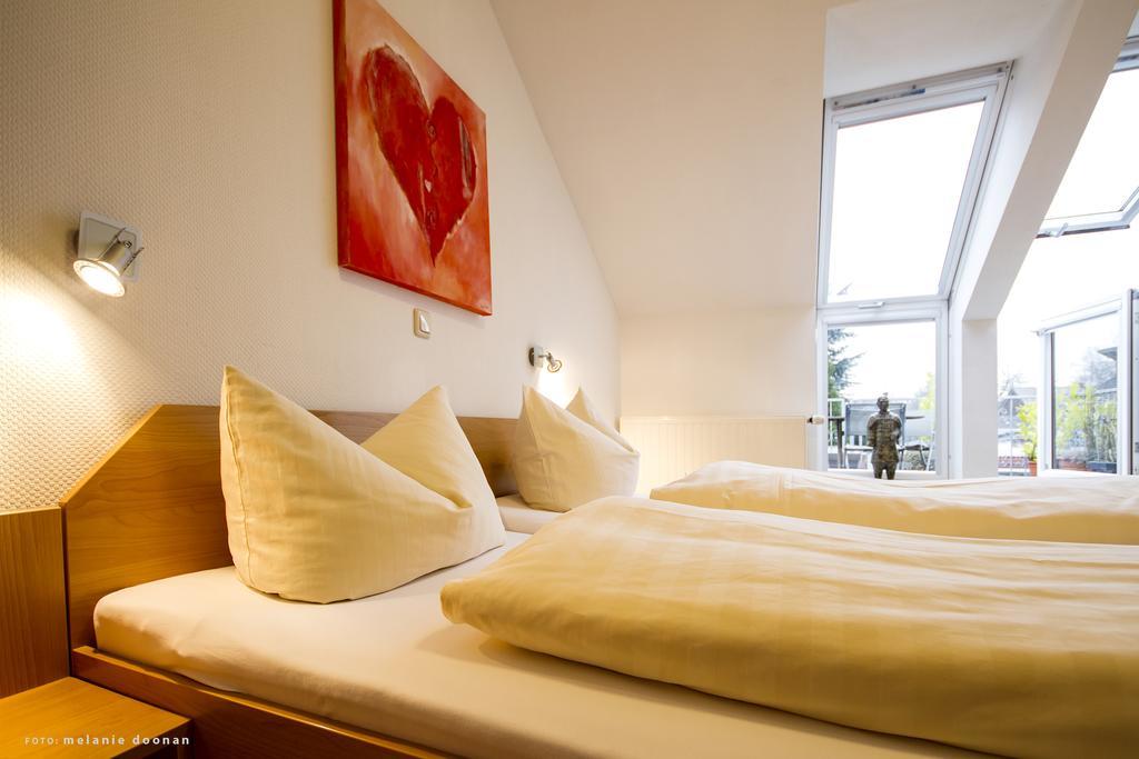 Hotel-Restaurant-Haus Berger Фирзен Екстериор снимка